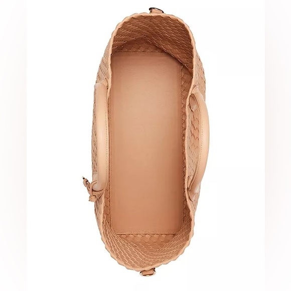 NWT~ANNE KLEIN Large Woven Tote with Pouch - Picture 3 of 5